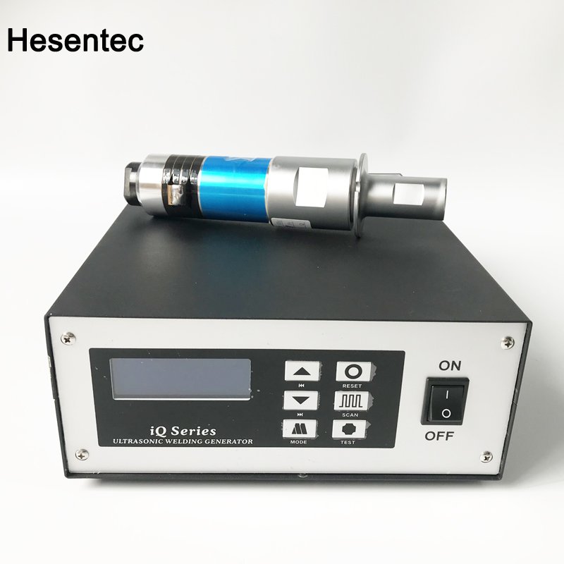 20KHz Ultrasonic Transducer Drives Ultrasonic Plastic Welding Generator