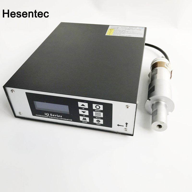 Plastic Spot Welder Ultrasonic Welding Generator 1800W 20KHz